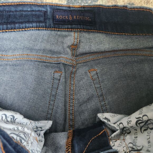 Rock & Republic Womens Size 4 Berlin Embroidered Pockets Blue Straight Jeans - Picture 4 of 13